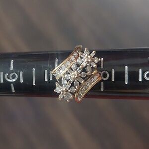 10k gold & genuine diamonds waterfall flowers ring, size 7.5